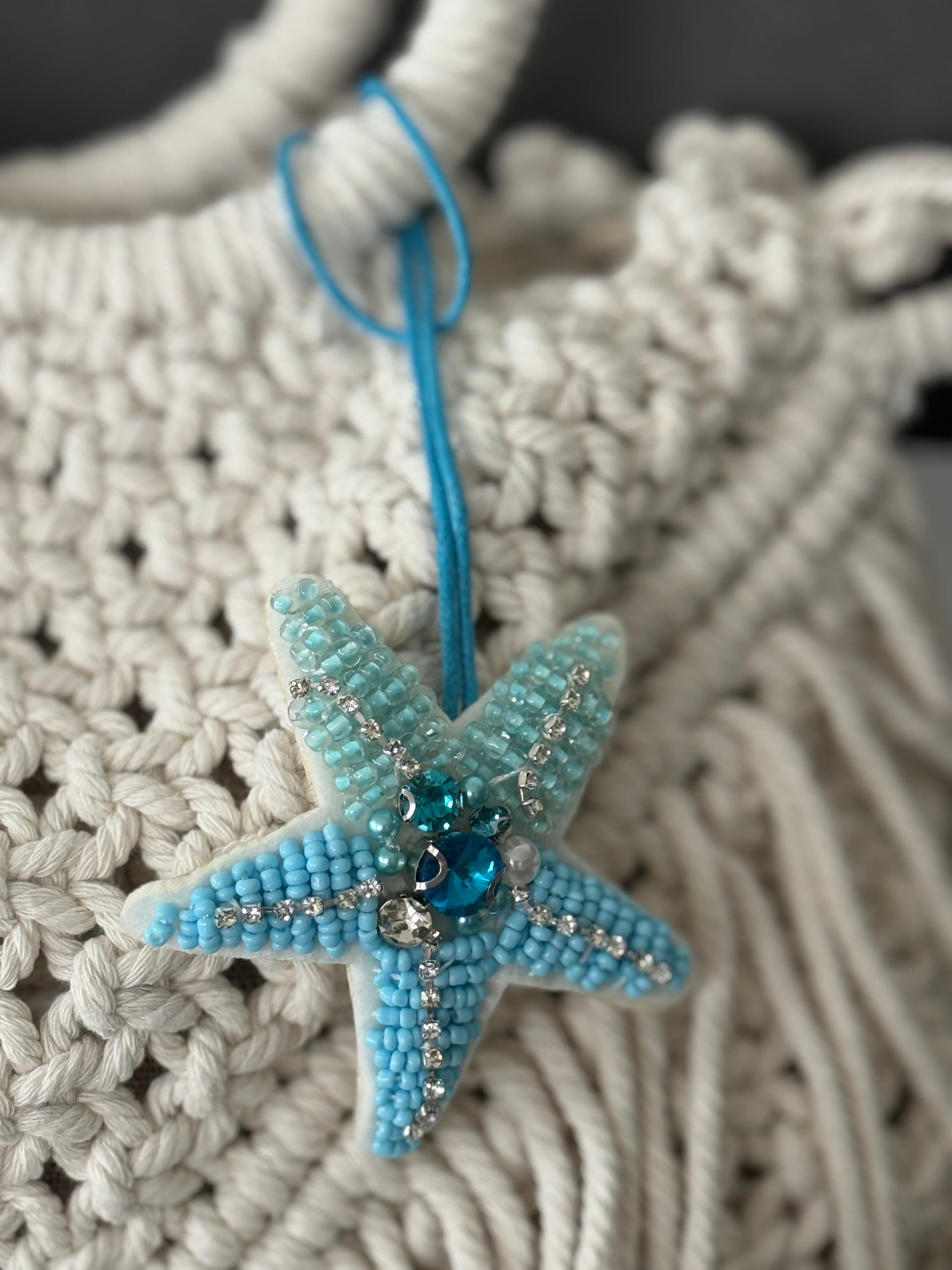 Glowberry Blue Ice Bag Charm