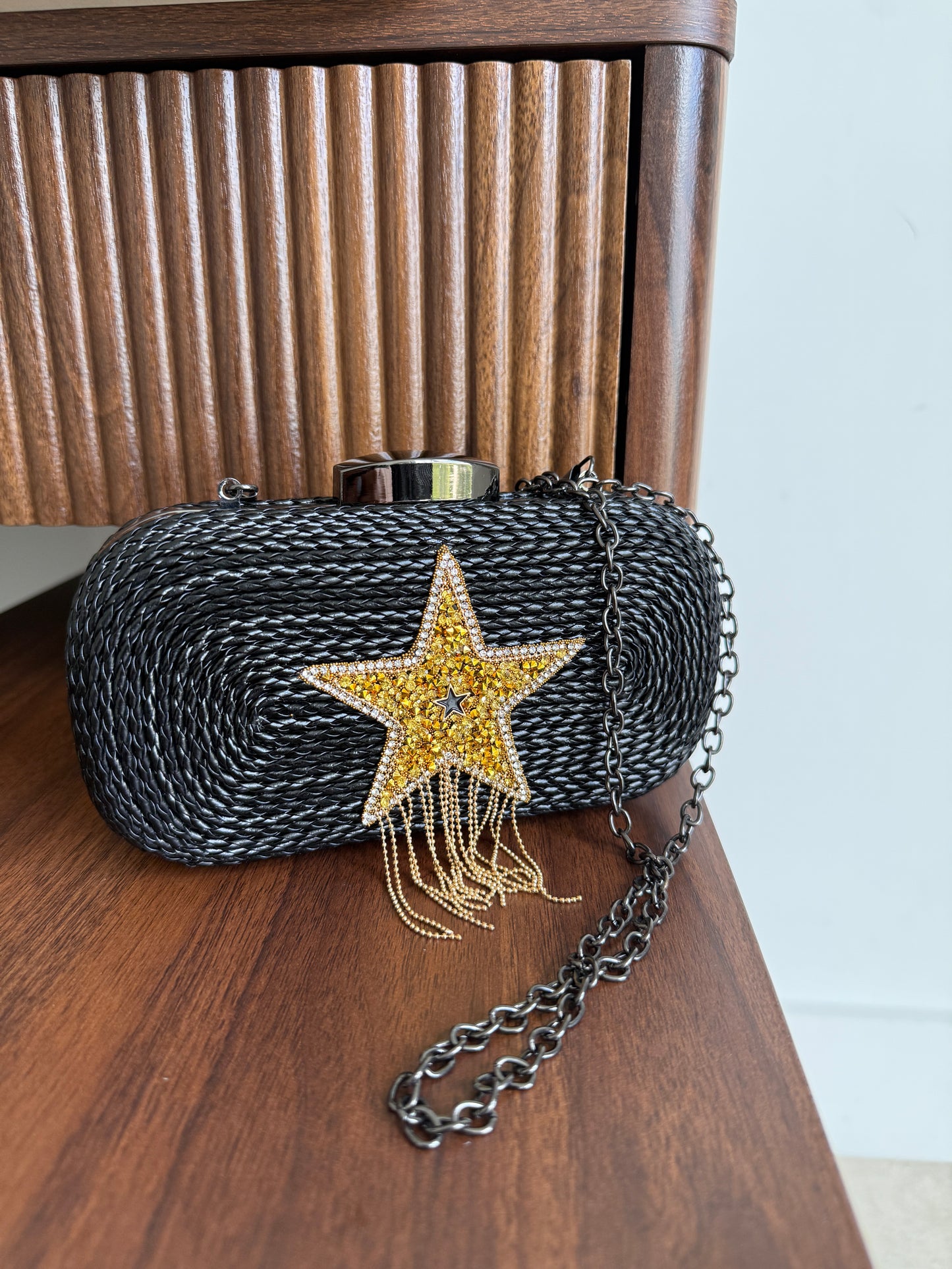 STELLAR CLUTCH — BLACK