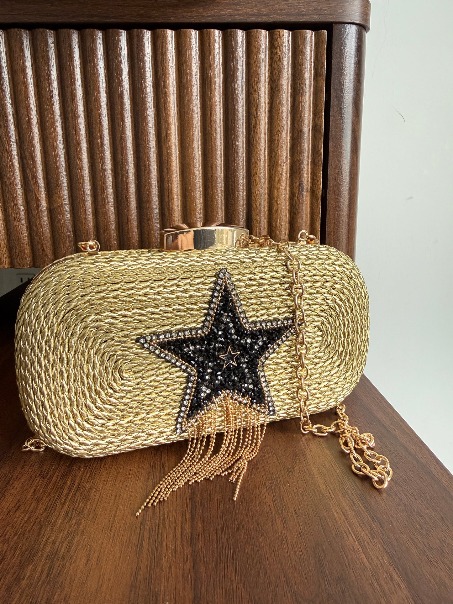 STELLAR CLUTCH — GOLD